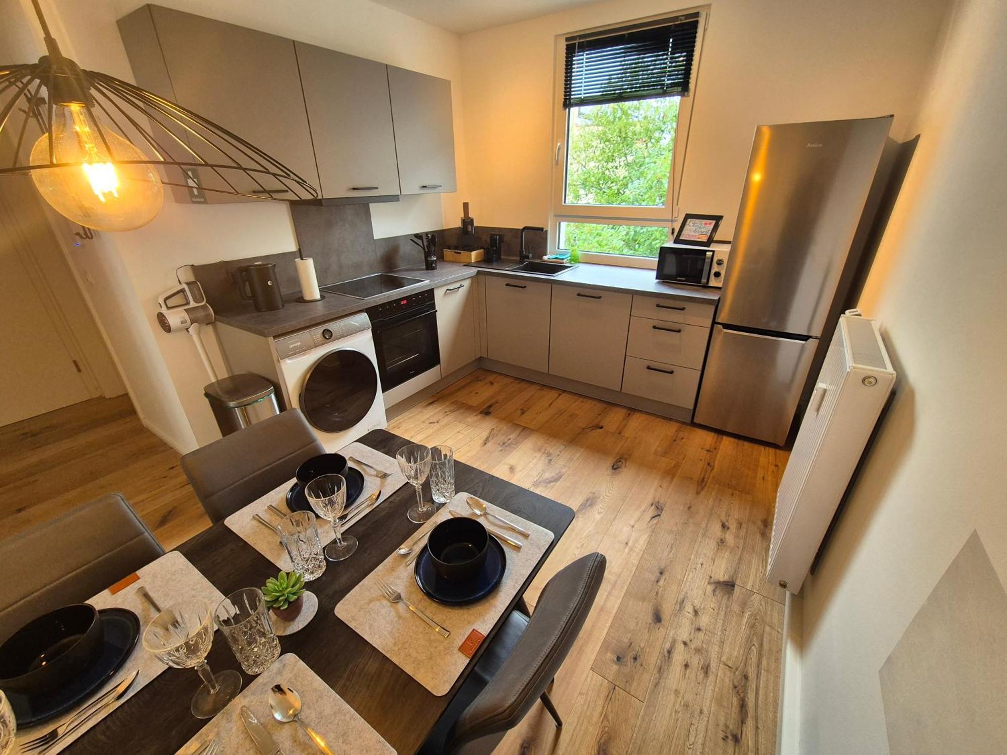Charmante 2 Zimmer-Wohnung Mit Fahrradstellplaetzen Koblenz  Exterior foto