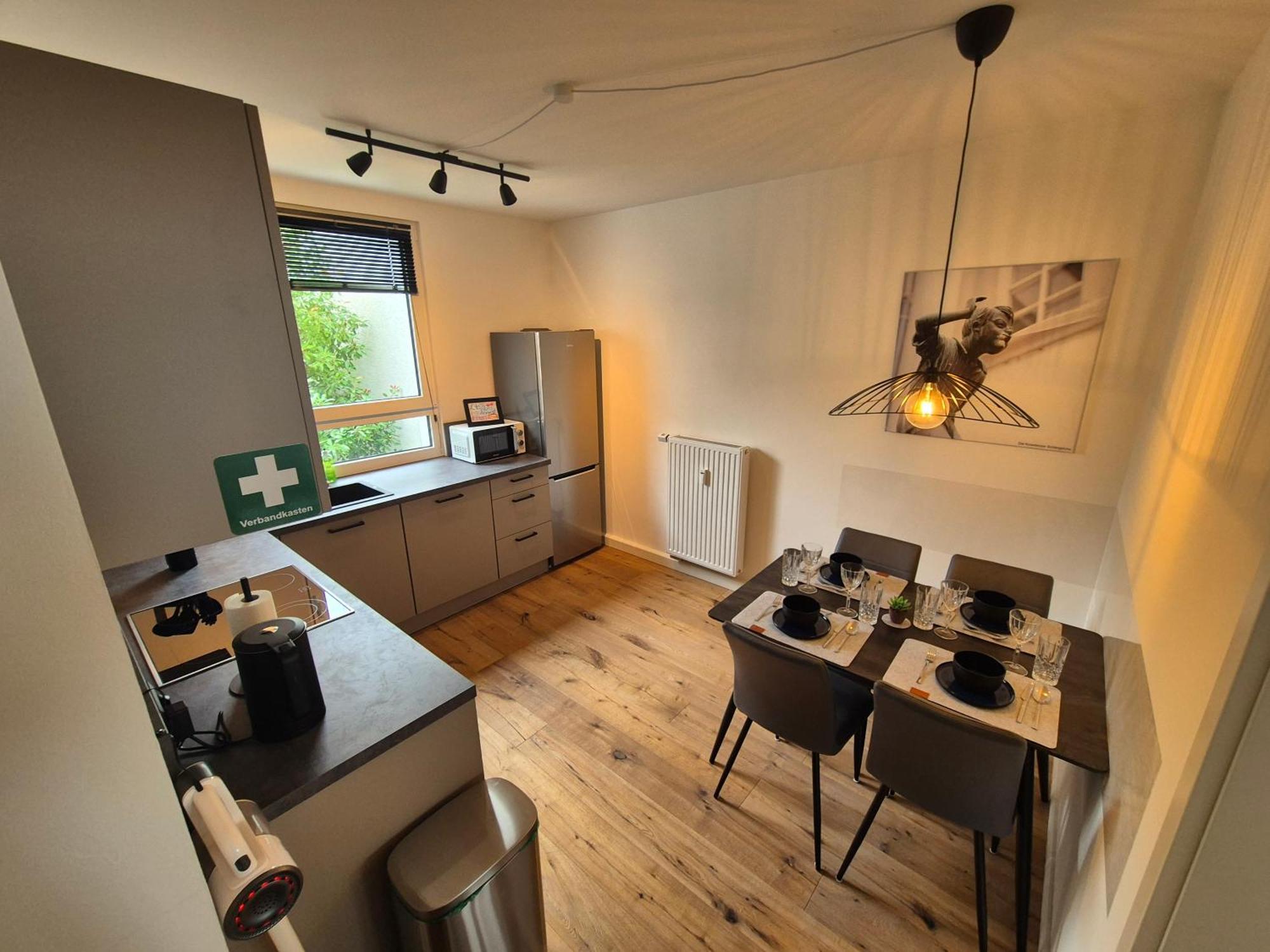 Charmante 2 Zimmer-Wohnung Mit Fahrradstellplaetzen Koblenz  Exterior foto
